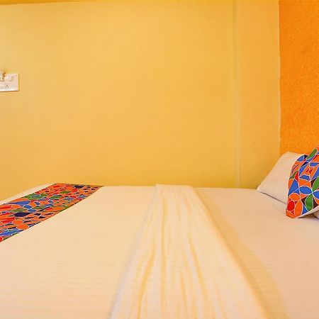 Fabexpress Dream Inn Mumbai Exterior photo